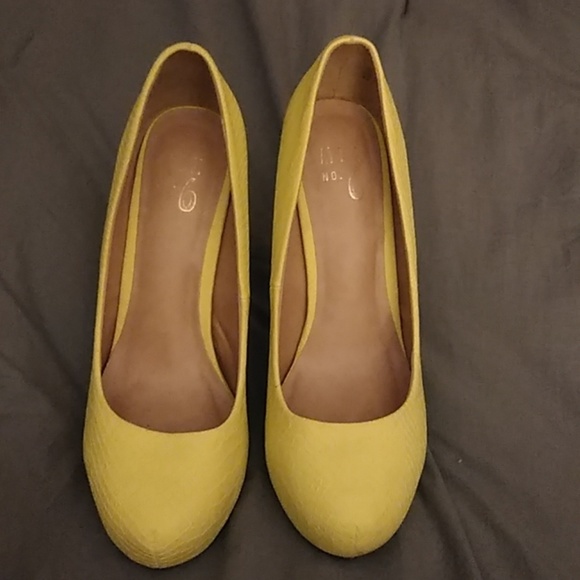 Mix No. 6 Shoes - Electric Yellow Heels